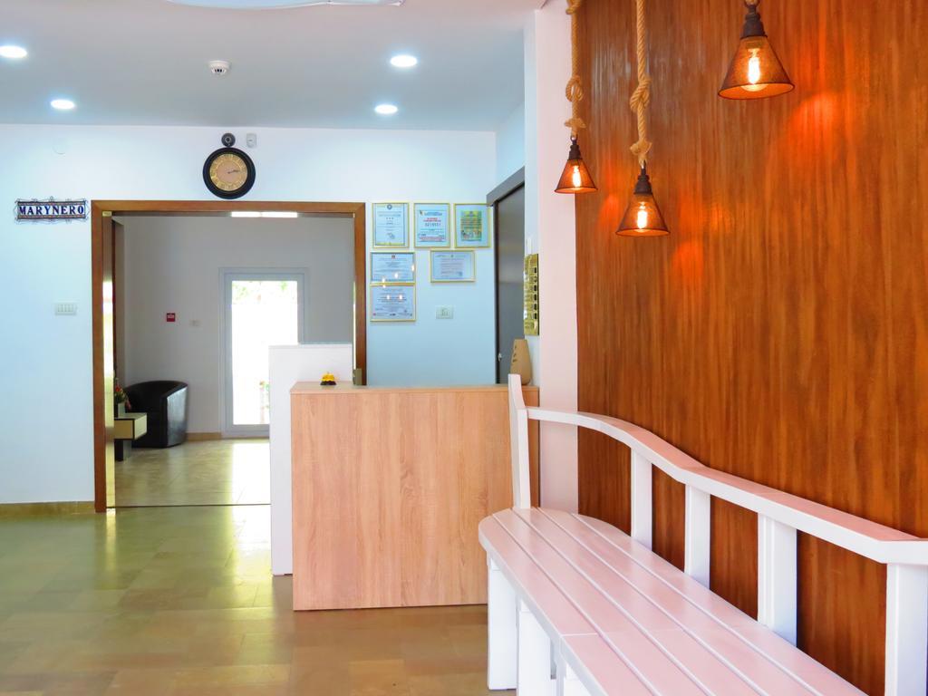 Marynero Hotell Năvodari Exteriör bild